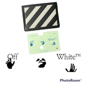 SOLD SOLD …Off white card holder. New new